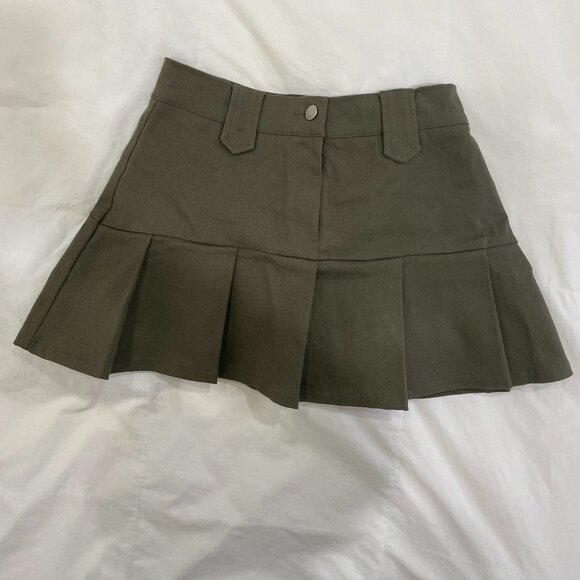 Oak and Fort Low Rise Mini Military Pleated Skirt - Picture 1 of 3